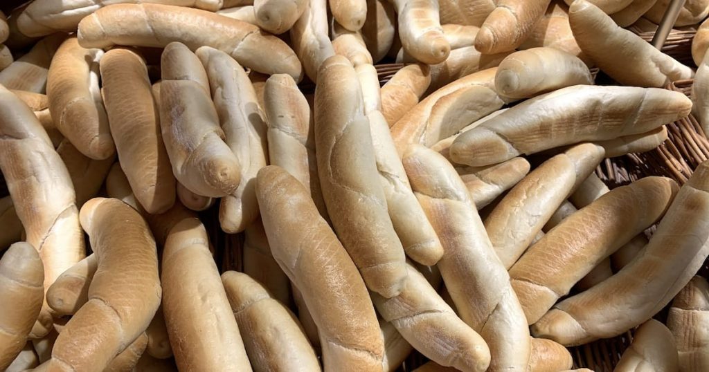 Bílý rohlík – česká národní specialita. Co o něm všechno víme?